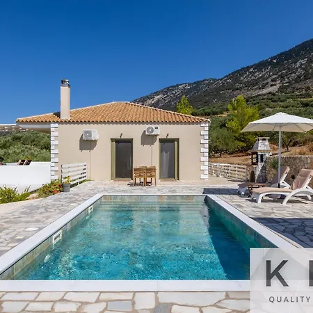 Villa Skoumas Surrounded By Olive Trees! Vlachata